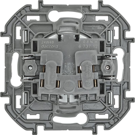 Розетка 1-м СП Inspiria 16А IP20 250В 2P механизм алюм. IEK 673712