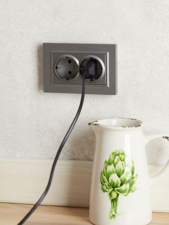 Розетка 2-м СП BRITE РСш12-3-БрС 16А в сборе с заземл. защ. шторки сталь IEK BR-R24-16-K46-F