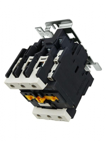 Контактор КМИ-49512 95А 400В/AC3 1НО 1Н3 KARAT IEK KKM41-095-400-11 Контактор КМИ-49512 95А 400В/AC3 1НО 1Н3 KARAT IEK KKM41-095-400-11