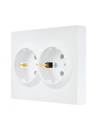 Розетка 2-м СП VESNA с заземл. ПБТ бел. LEZARD 742-0200-127B Розетка 2-м СП VESNA с заземл. ПБТ бел. LEZARD 742-0200-127B