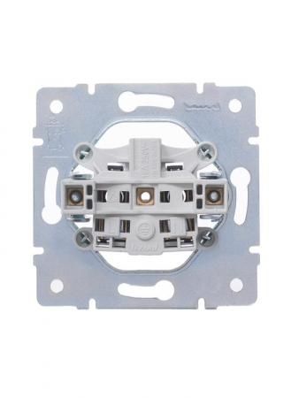 Розетка 1-м СП Vesna без заземл. ПБТ механизм бел. LEZARD 742-0288-121B Розетка 1-м СП Vesna без заземл. ПБТ механизм бел. LEZARD 742-0288-121B