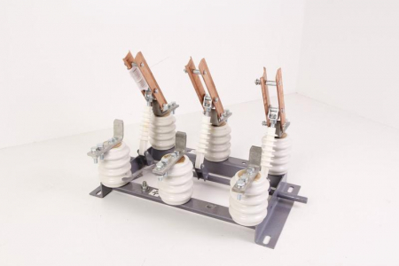 Разъединитель РВ-10/630 УХЛ2 Электрофарфор 00000374