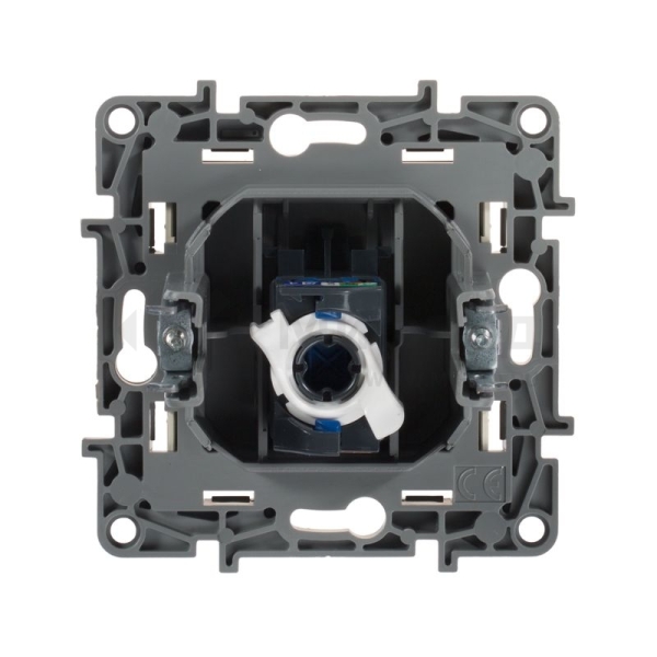 Розетка компьютерная 1-м СП Etika RJ45 кат.5E UTP IP20 механизм сл. кость IEK 672341